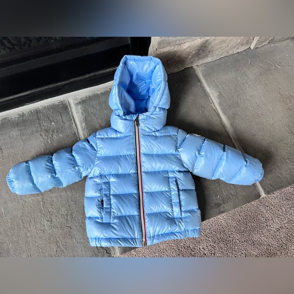 Light blue puffer w hood, staining on right shoulder & hood as seen in last pic